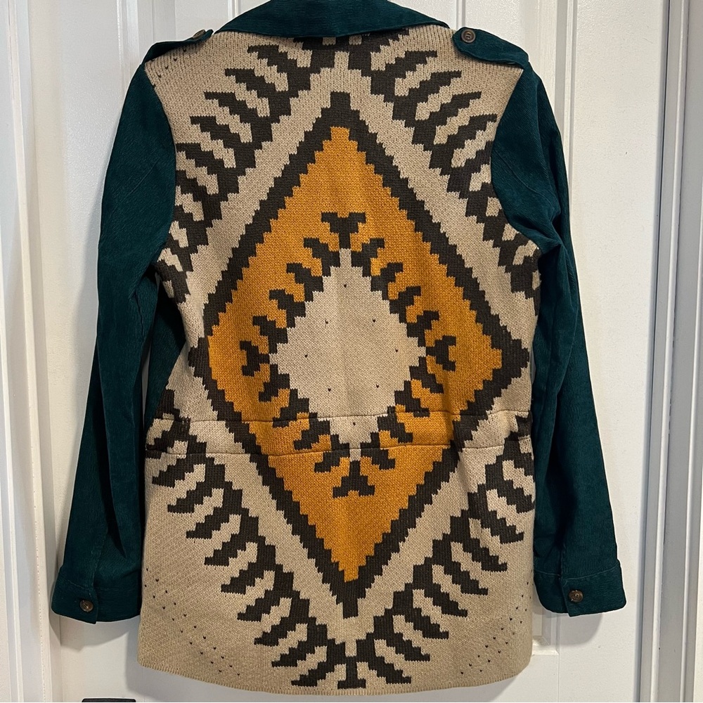 Davi & Dani Kendra Corduroy Shacket Jacquard Sweater Knit Back. Size Small. NWOT - Picture 2 of 11